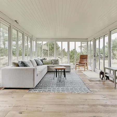 Four-bedroom Holiday In בית נופש *